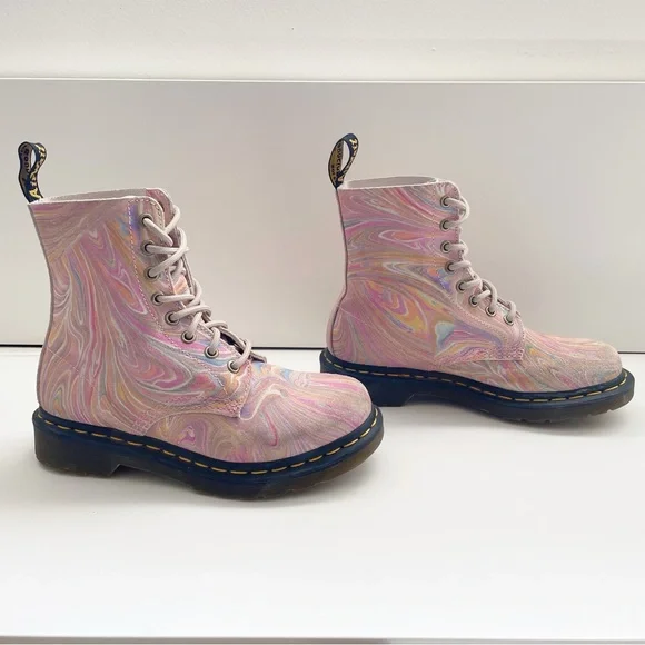 Dr Martens pascal 1460 MARBLED SUEDE LACE UP BOOTS rainbow unicorn girly combat - Picture 5 of 11